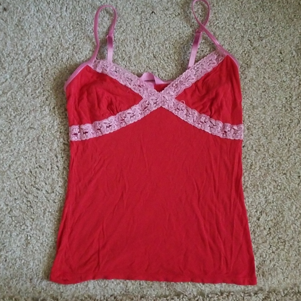 VS shirt size xs/s